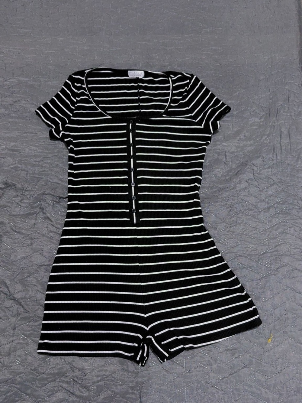 Black & White Striped Girls' Short Sleeve One-Piece Romper